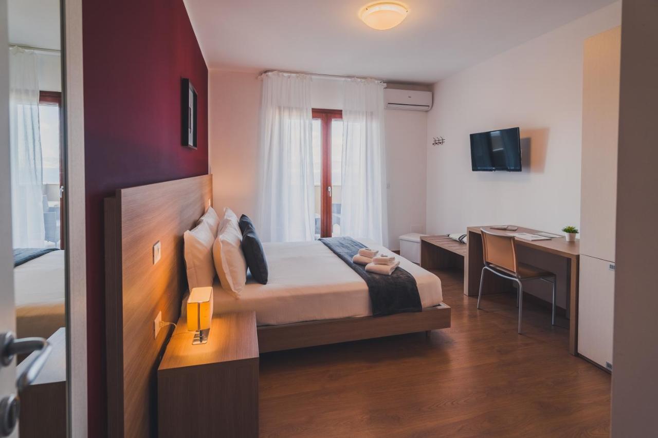 Trip Room & Breakfast Reggio Calabria Exterior foto